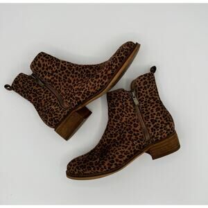 Boutique By Corkys Women's Neal Cheetah Printed Zipper Booties Size 6